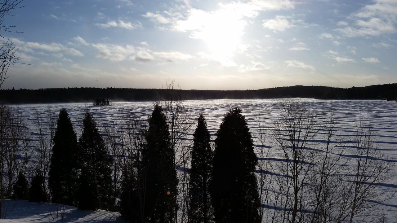 Residence Touristique Lodge Des Bois Saint-Félix-d'Otis 外观 照片